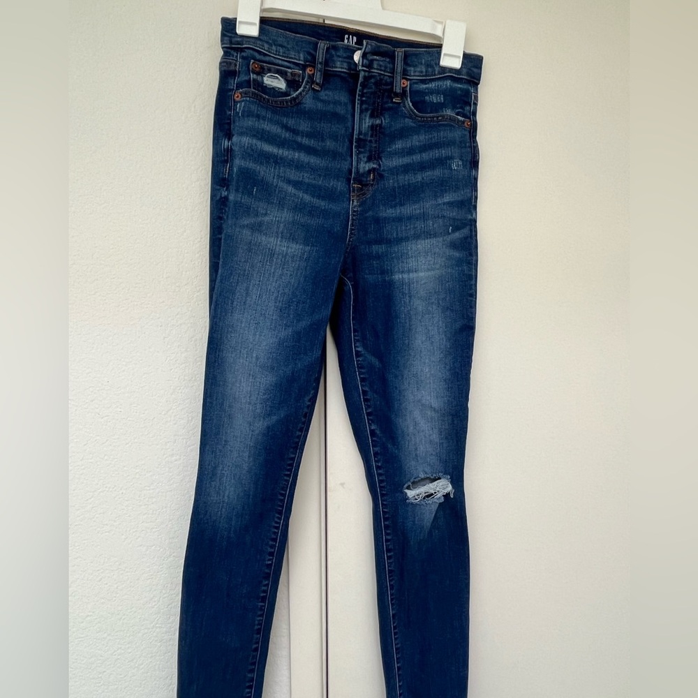 Gap True High Rise Skinny Jeans